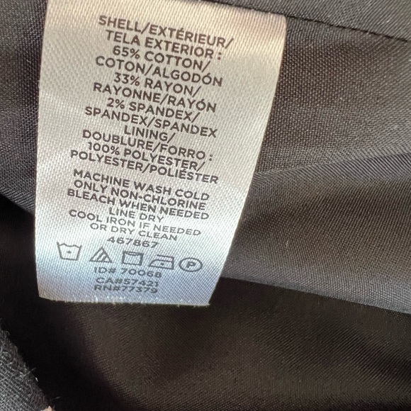 Ann Taylor Factory Pencil Skirt Size 10 Black Floral - Picture 3 of 4